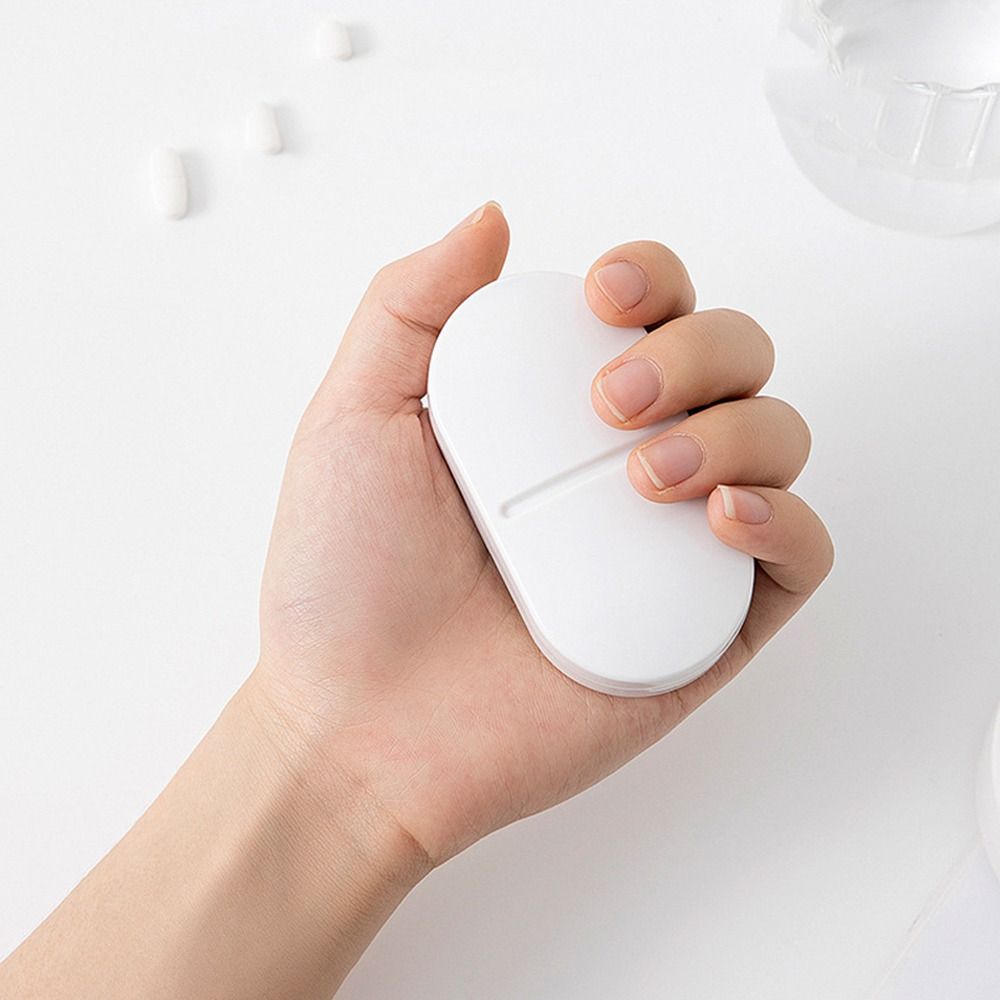 Portable Medicine Splitter Box 2 In 1 Powder Tablet Grinder Travel Medicine Pill Box Pills