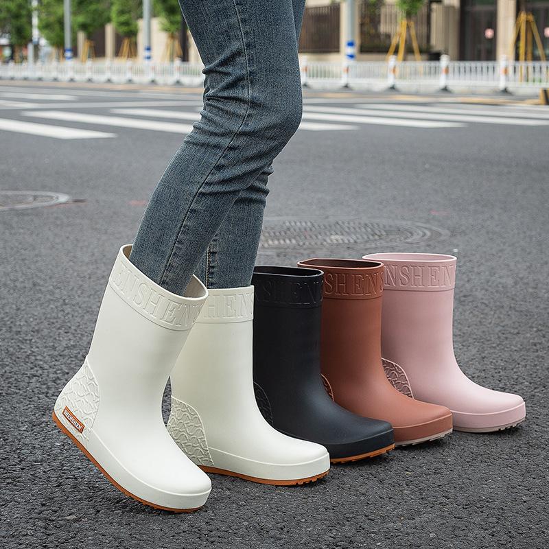 Women's Mid-tube Rain Boots Rubber Boots Warm Overshoes Waterproof Outdoor Non-slip Wear-resistant Fashion All-match Rain Boots