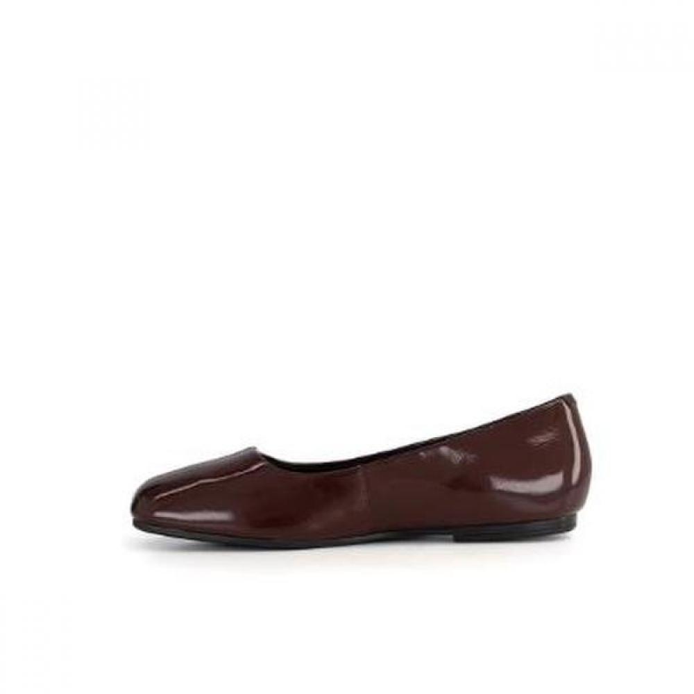 Clarks Женские Туфли на Низком Каблуке Livia Lily Clapuc5814wf1 Wf4