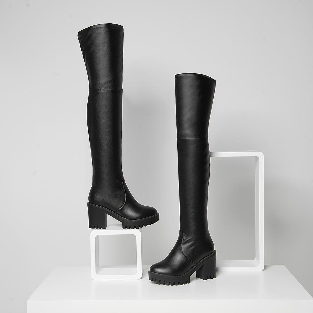 Q/Женские ботинки на высоком каблуке, осенние и зимние новые однотонные мотоциклетные ботинки большого размера
