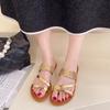 Европейские и американские модные легкие сандалии и тапочки 2024 года, лето, универсальная плоская подошва со стразами для комфорта