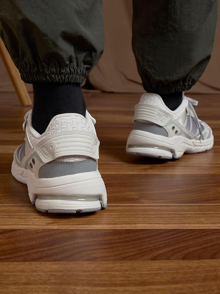 Adidas "Seeker" SPIRITAIN 2000 Ретро Повседневные Кроссовки - Легкие Активные Кроссовки Adidas IE1890