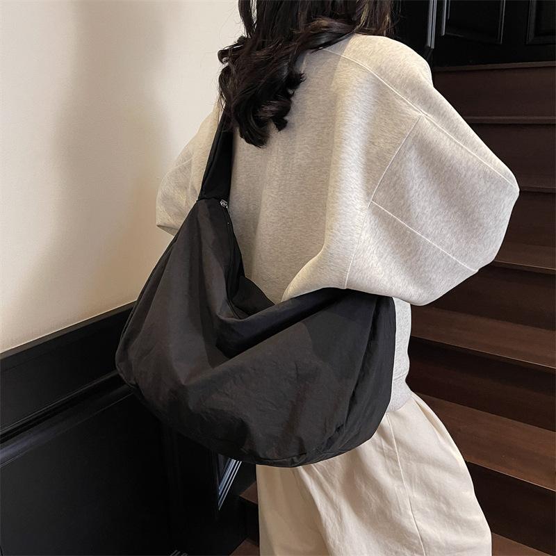 Холщовая сумка женская сумка-пельмень однотонная сумка через плечо большая вместимость сумка через плечо