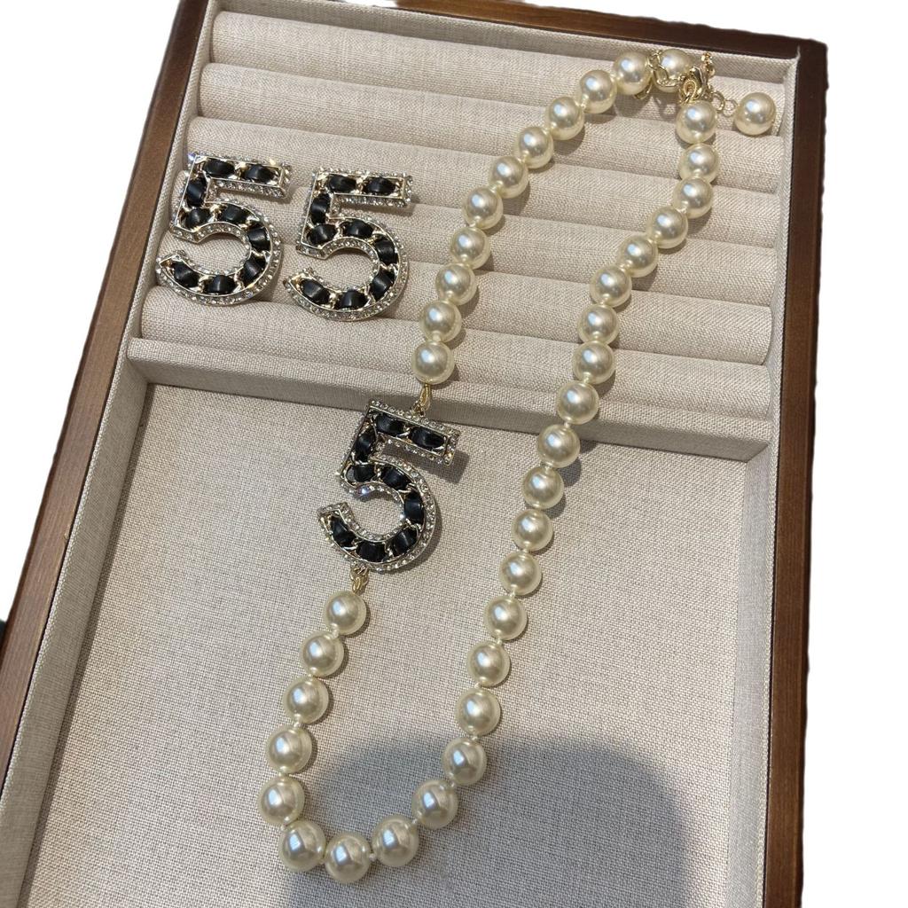 Ожерелье из 5 иероглифов Xiaoxiangfeng, новое высококачественное ожерелье из кожи со стразами и жемчугом, цепочка для свитера бренда Xiangjiachao