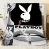 Плед с тематикой логотипа Playboy Bunny - Мягкий и уютный плед с культовой графикой Playboy, идеально подходит для уютных вечеров, Livi