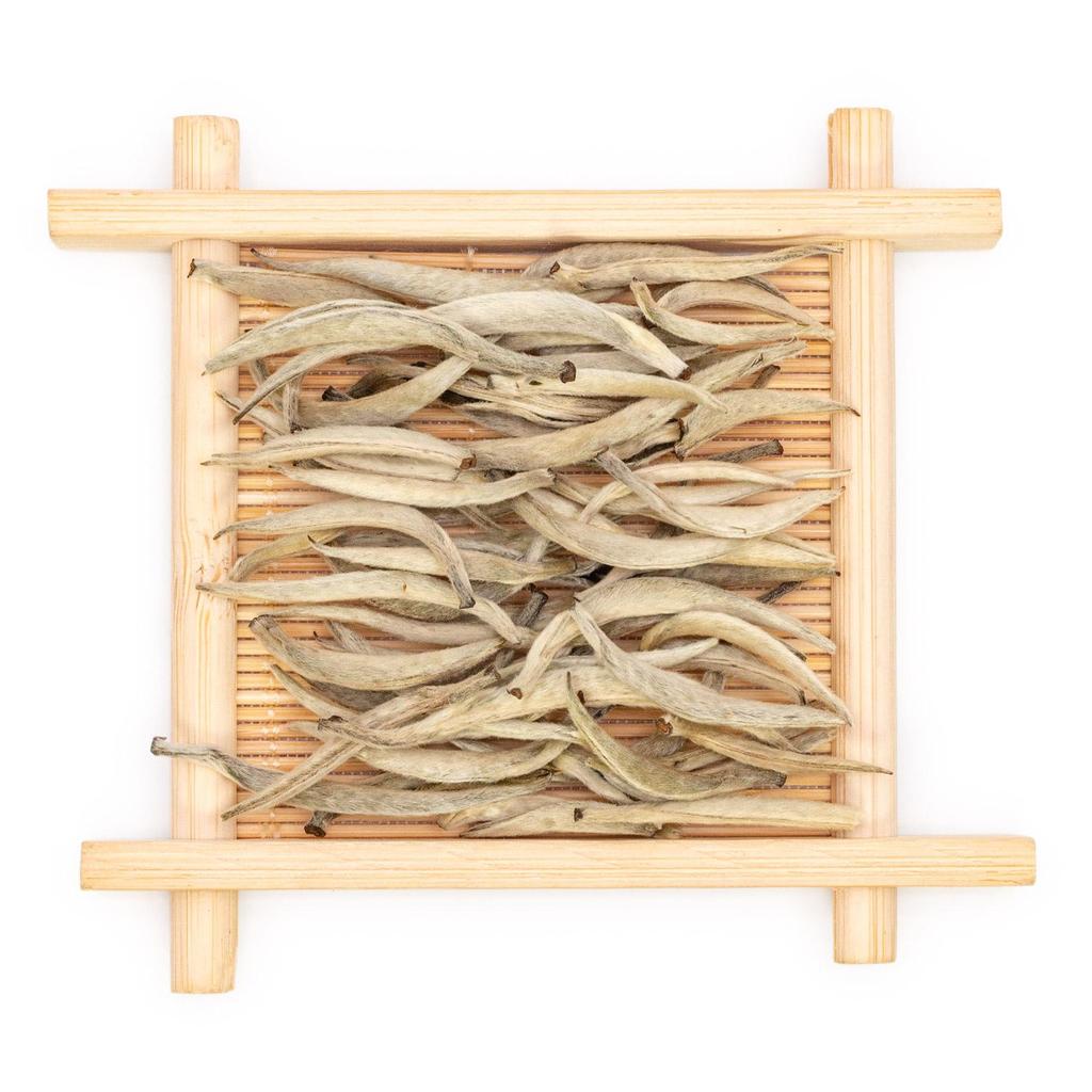 Yunnan Silver Needle White Tea Bai Hao Yin Zhen