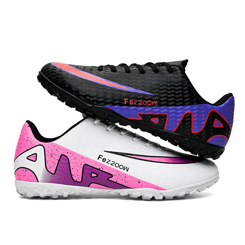 Внешняя торговля 2025 новая низкая обувь для футбола для мальчиков и девочек студентов для тренировок сломанные шипы TF обувь для мини-футбола парные модели