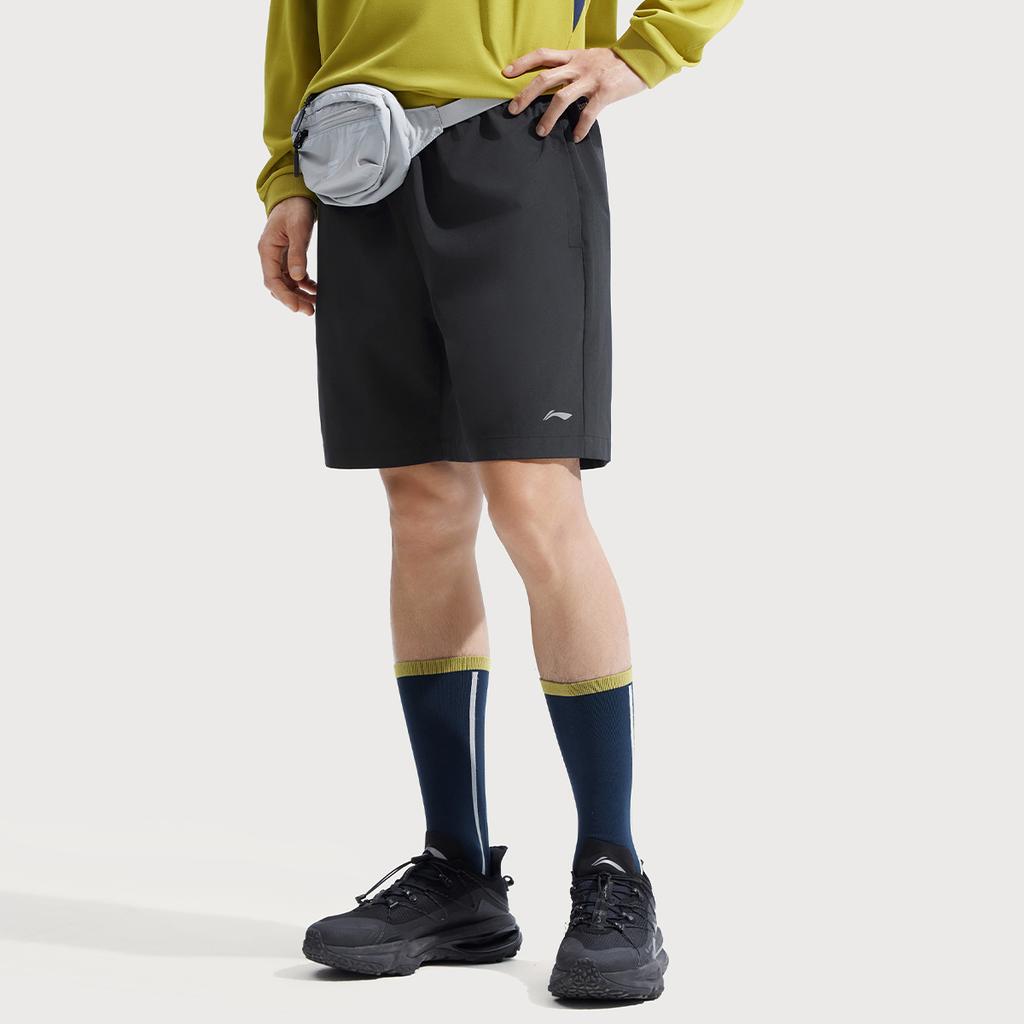 Li-Ning Fashionable Comfortable Quick-Dry Cool Antistatic Solid Color Mid-Waist Breathable Versatile Straight-Leg Sports Shorts Men Shorts AKSV633-1