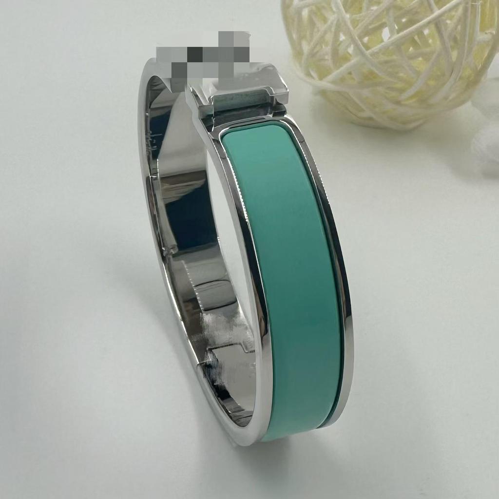 Браслет-бэнгл из эмалированной титановой стали 12 мм с буквой H - Европейский и американский модный браслет