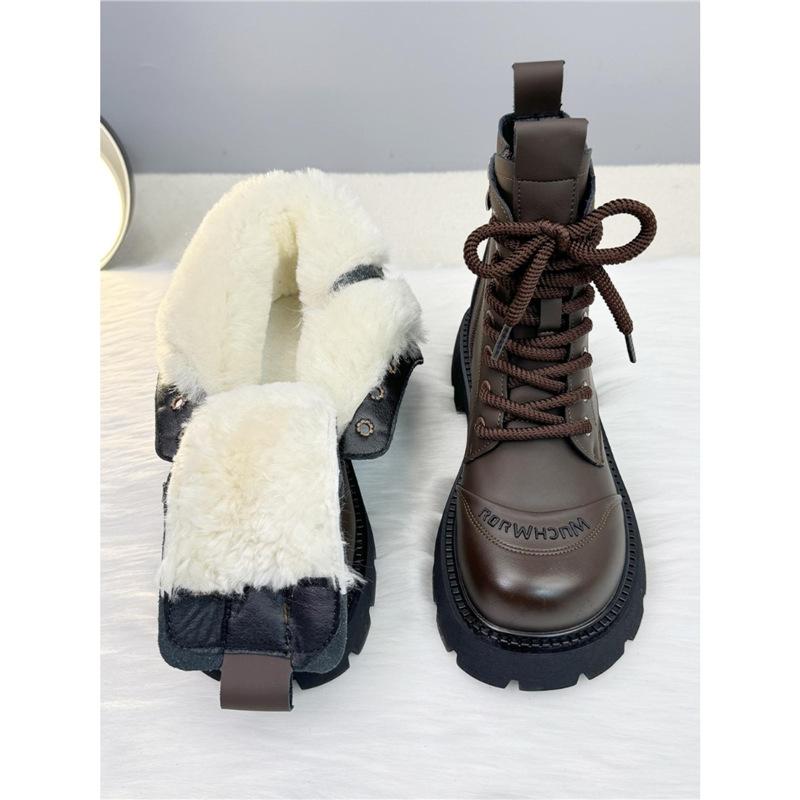 Wool snow boots women's winter velvet thickened large cotton shoes fur integrated thick-soled short boots non-slip Martin boots