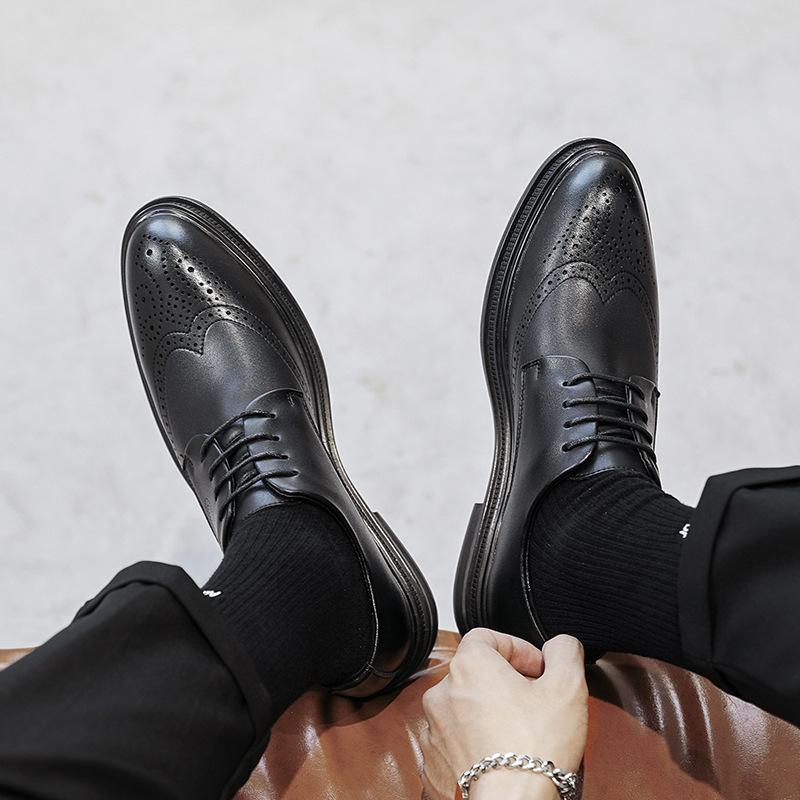 Новые повседневные кожаные туфли мужские летние деловые туфли молодежные британские туфли черного цвета для шафера 7667-T