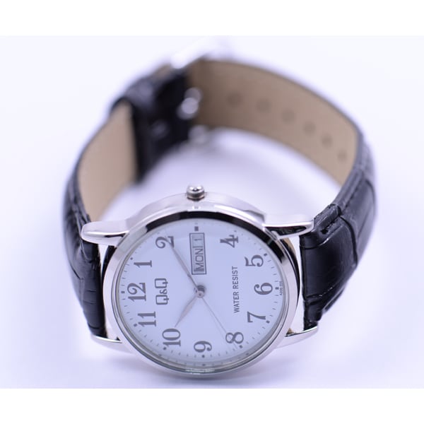 Citizen Men's A206-304 ( Watch Q&Q Day-Date) Round Watch Black Analog