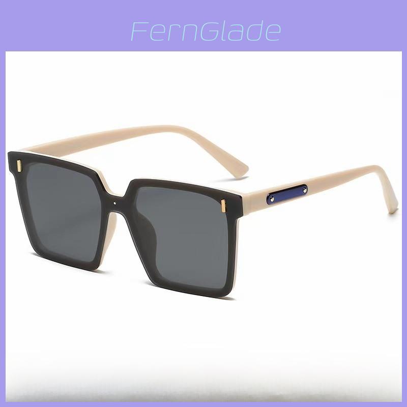 Fashion Sunglasses For Women With Uv400 Protection And Pc Frame For Outdoor Travel