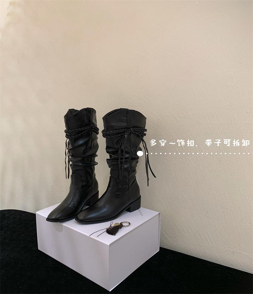 Винтажные плетеные сапоги с бахромой на толстом каблуке, высокие, осень-зима 2025, тонкие остроносые сапоги в стиле вестерн, сапоги на наборном каблуке