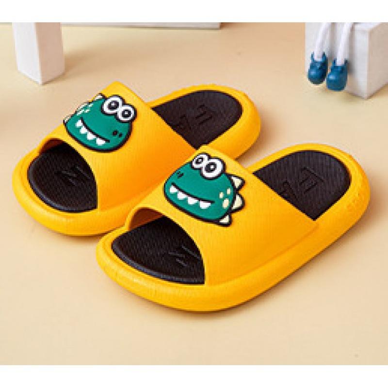 Летние новые милые детские тапочки с героями мультфильмов для детей старшего возраста, детей среднего возраста и девочек, домашняя одежда для пляжа, сандалии для мужчин и родителей