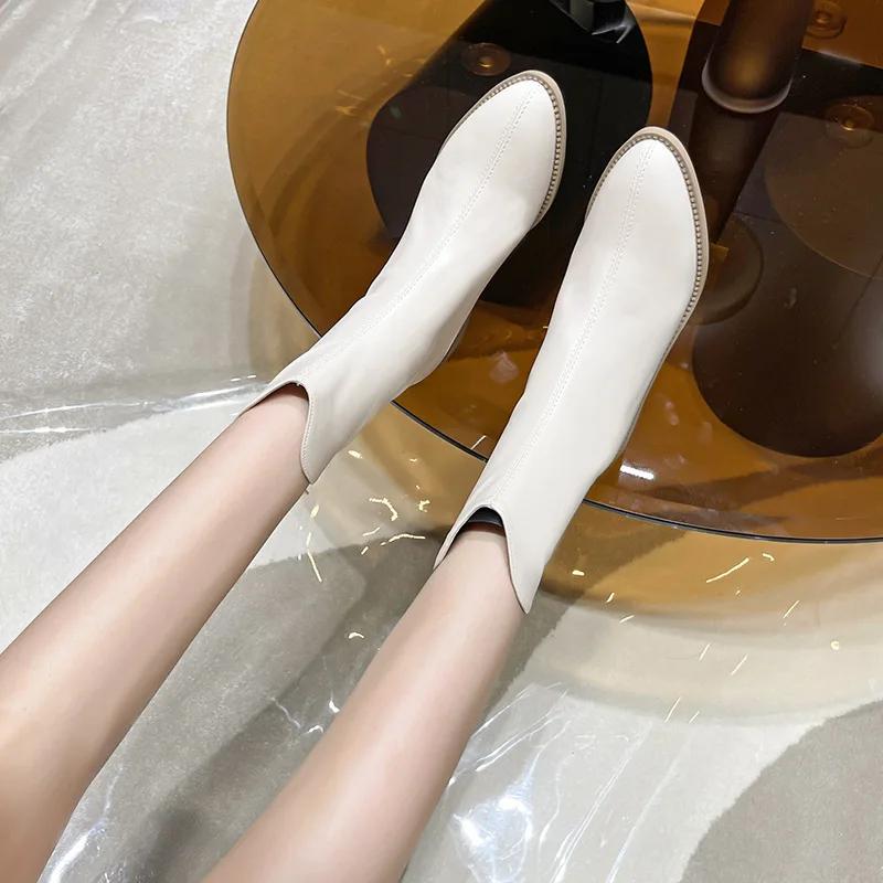 Женские ботинки осень/зима с острым V-образным вырезом в стиле ретро, белые короткие ботинки на молнии с плоской подошвой, удобные нескользящие ботинки