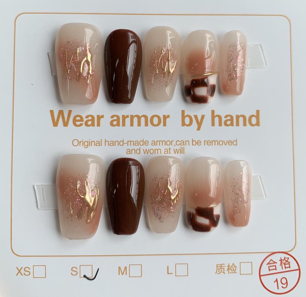 Нажмите на кончики ногтей Гель Полное покрытие 100 дизайнов Накладные ногти ручной работы Высококачественные носимые искусственные ногти Многоразовые размеры от XS до L бесплатно 5 шт. инструментов