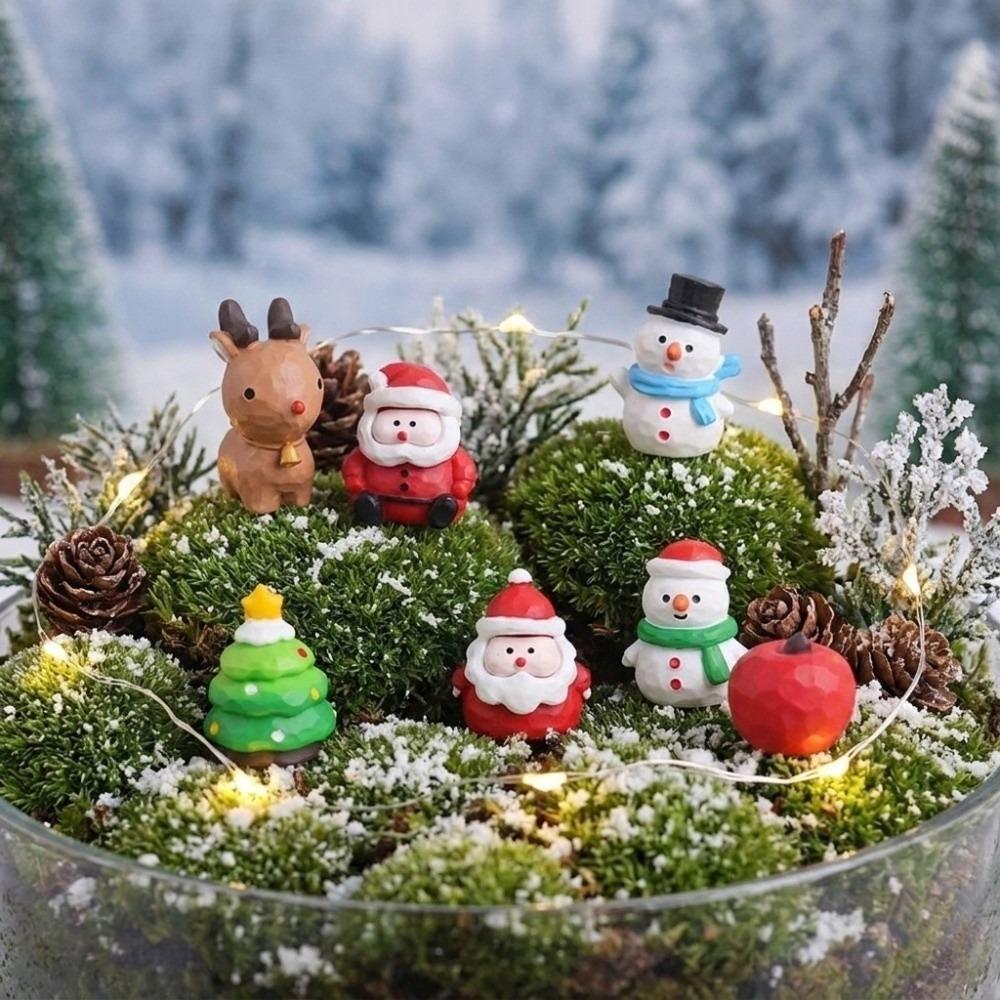 Cartoon Mini Resin Figurines Small Size Miniature Ornaments Holiday Party Decor