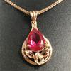 Изысканный русский фиолетово-золотой кулон, инкрустированный красным камнем в форме капли воды, Роскошная и благородная цепочка с покрытием из розового золота, Цепочка на ключицы.