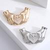 Creative Hands-in-Heart Brooch Pin Simple Elegant Retro Sweater Pin Suit Lapel Badge Coat Accessories