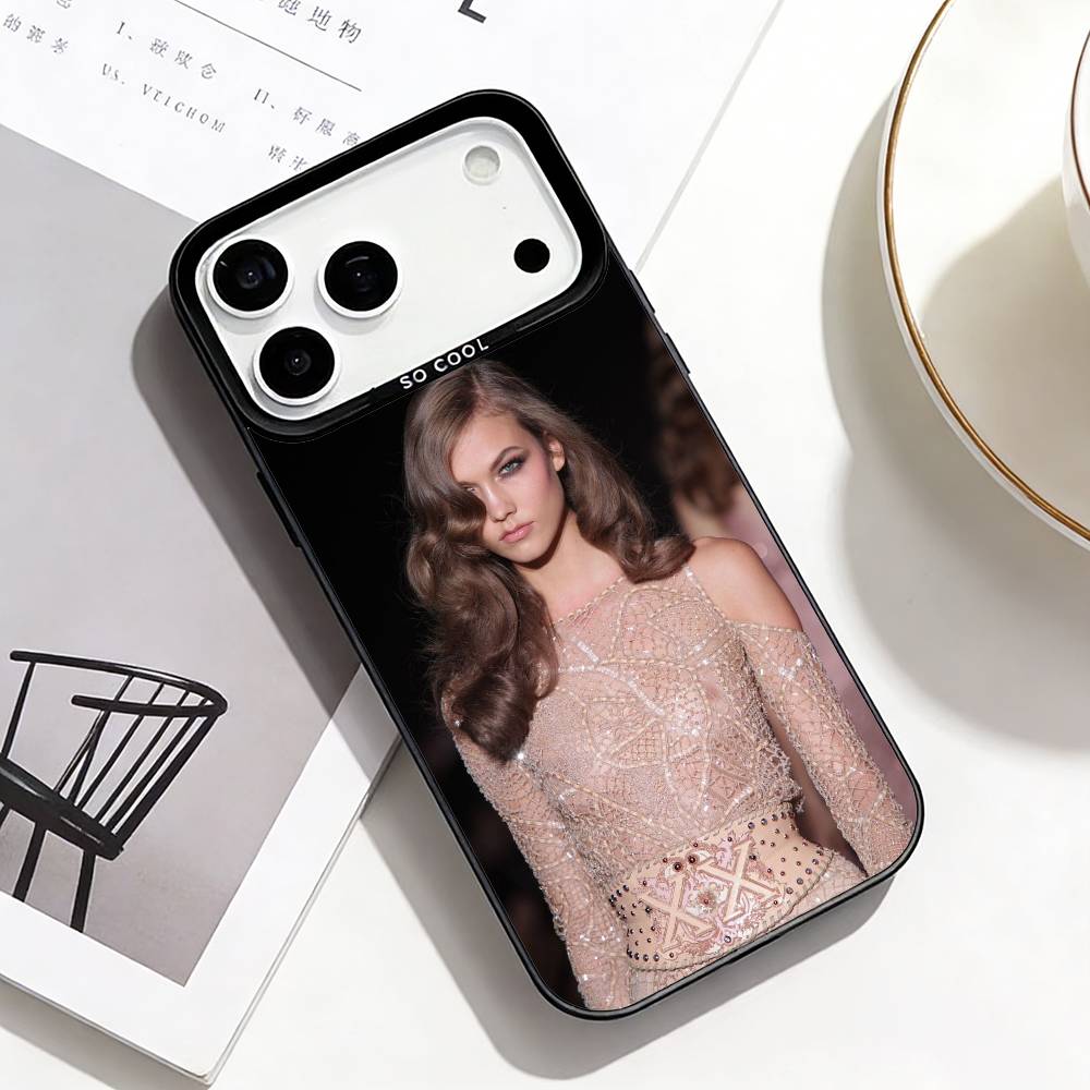 Легкий Шикарный Образ Чехол для Телефона Karlie Kloss Для iPhone17,16,15,14,13,12,Pro Max Черного Цвета Внутри Покрыт Серебром