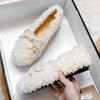 Роскошные плюшевые теплые туфли на плоской подошве для женщин 2025 года, зимние элегантные балетки с бантом, нескользящие, с мягкой подошвой, на низком каблуке, с подкладкой