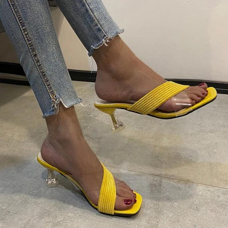 Comemore 2024 Женские тапочки Женские модные туфли на высоком каблуке Прозрачные элегантные летние босоножки на среднем каблуке для девочек Женская обувь 34