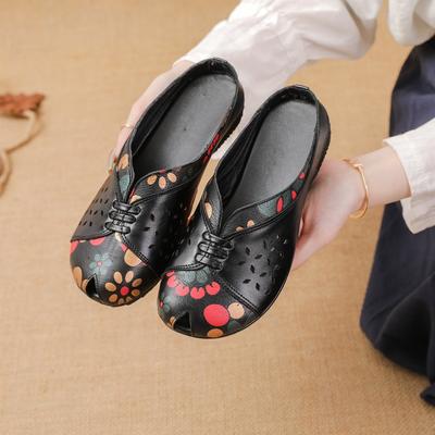 Летняя повседневная женская обувь на низком каблуке и плоской подошве, кожаные женские шлепанцы с принтом, дышащая обувь с отверстиями