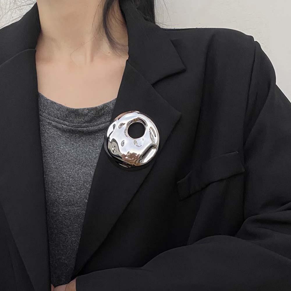 Винтажная неровная металлическая брошь в виде ряби на воде для женщин - Модная трендовая булавка