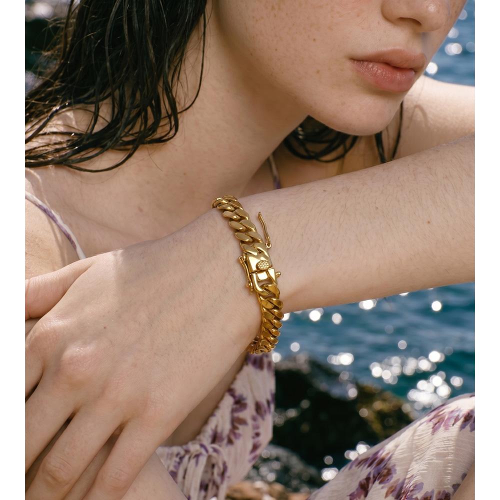 Yhpup Stainless Steel Cuban Chain Bracelet Bangle 18K Golden PVD Plated Waterproof Exclusive Style Personalized Jewelry Polished