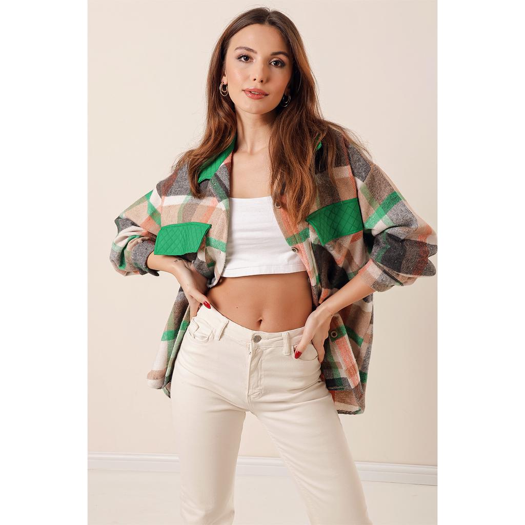 Lumberjack Oversize Shirt with Bag Pocket and Garnish