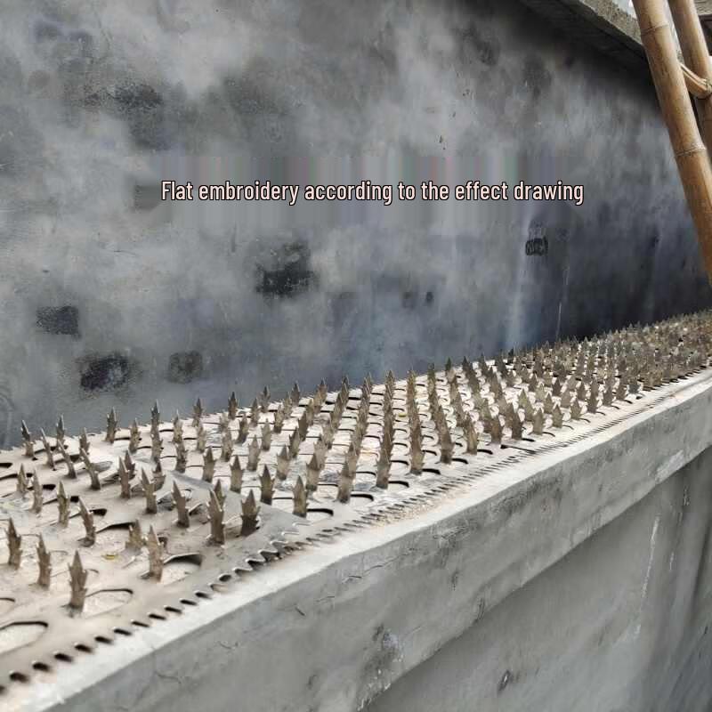 Антивандальные шипы для защиты труб