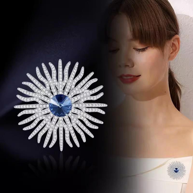 SKEDS Модный Классический Роскошный Полностью Хрустальный Цветок Значки Булавка Для Женщин Мужчин Изысканный Стразы Сияющий Бутик Вечеринка Брошь