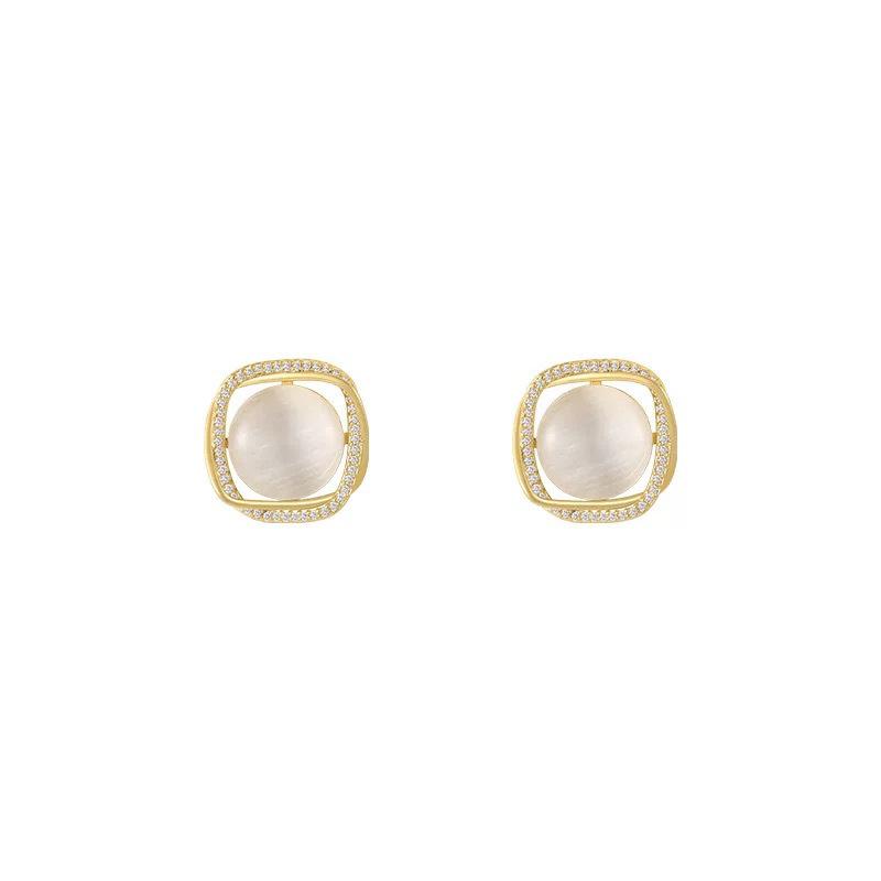 Square opal ear clips without holes, high-end light luxury zircon stud earrings, femininity retro painless mosquito coil disc earrings.