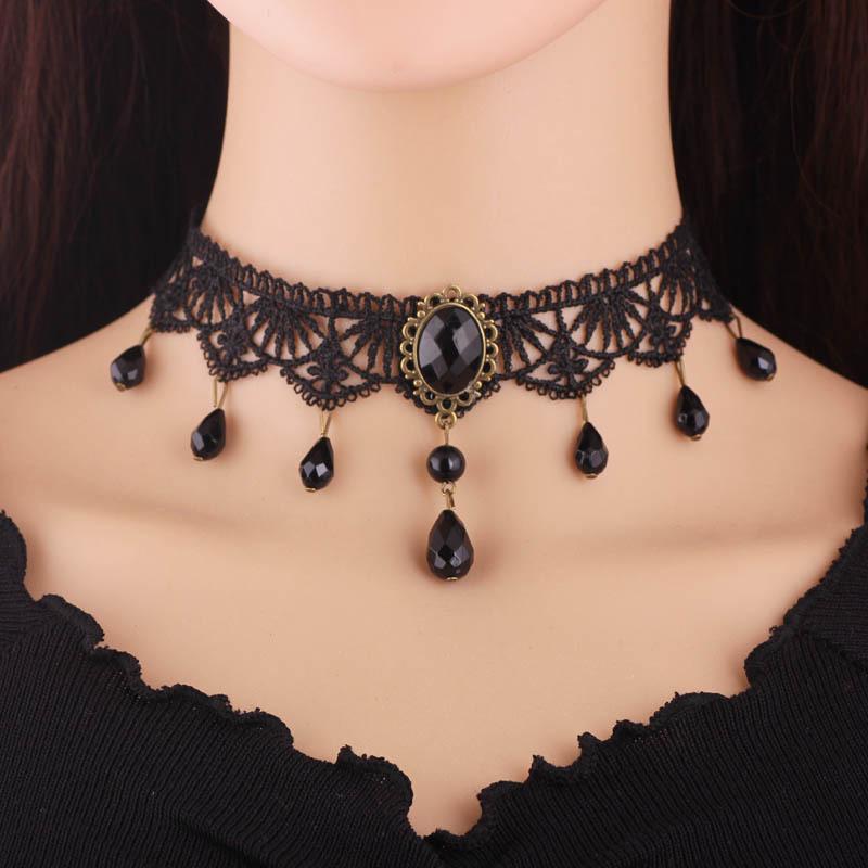 Lace Choker Necklace for Women - Versatile Clavicle Chain with Fake Collar Accessory