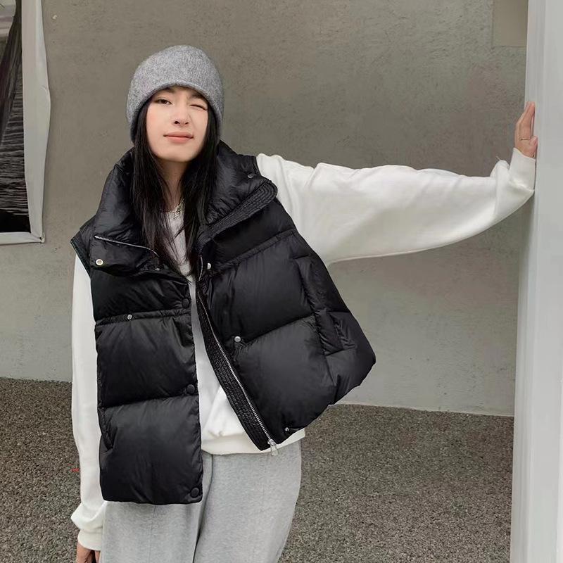 Tide брендовый женский жилет на пуху 2024 года, новая мода, джинсовая сращивающаяся жилетка, свободный теплый белый жилет на утином пуху