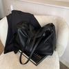 IELGY Ladies Tote Bag Commuter Large Capacity Autumn Winter Shoulder Messenger Bag