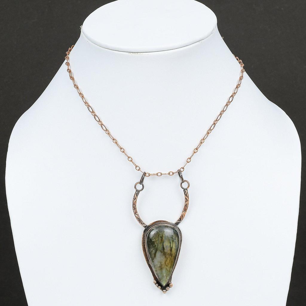 Кулон из лабрадорита, медный кулон, высококачественный драгоценный камень, лабрадорит, медные украшения, потрясающий кулон, подарок на годовщину, ювелирные изделия ручной работы