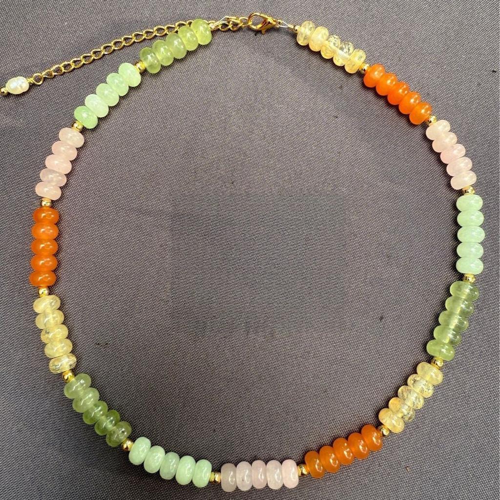 New European and American style colorful abacus bead necklace, dopamine-inspired, sweet and chic, unique design, clavicle chain for women