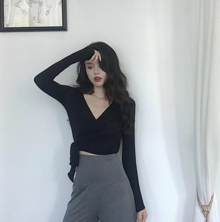 Женский облегающий топ со шнуровкой, V-образным вырезом, длинными рукавами и открытой талией