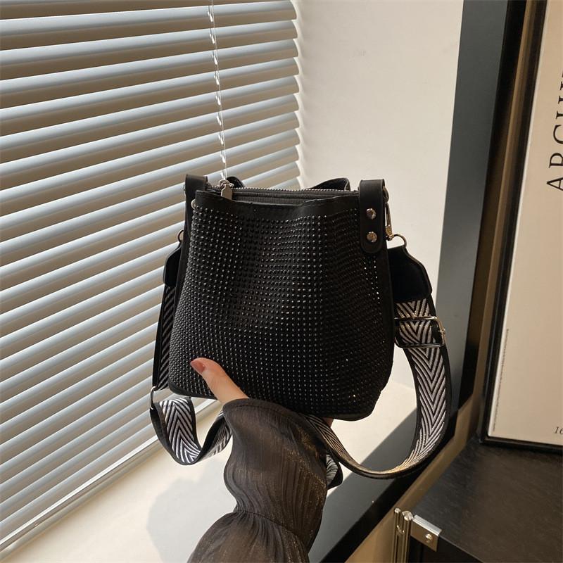 Stylish Fall Bucket Bag Unique Design Chic Shoulder Crossbody Handbag In Black Silver Colorful Options