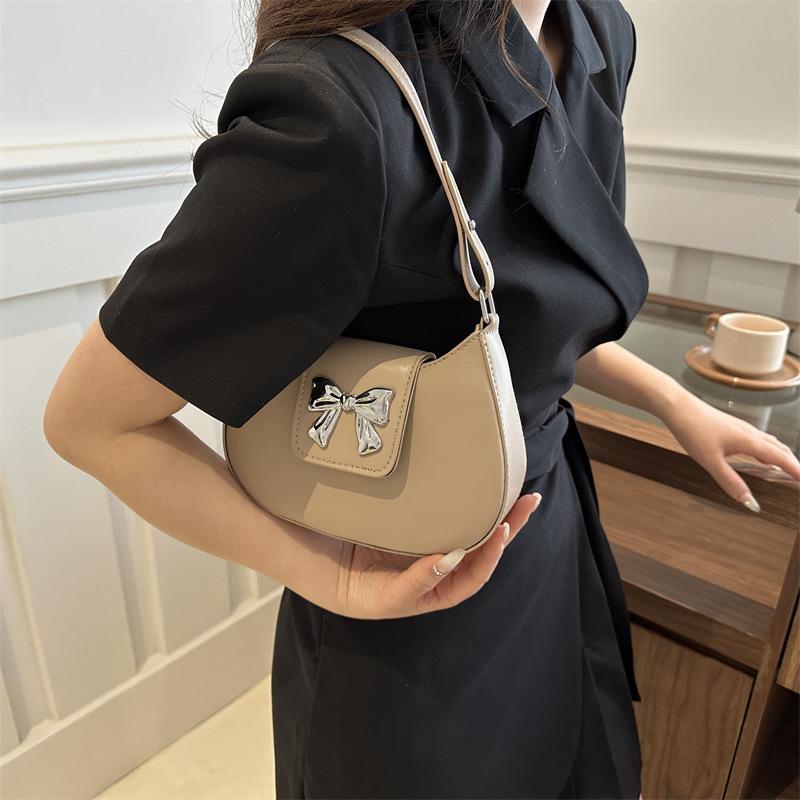 Niche Popular Underarm Bag for Women In Spring New Trend Korean Style Fashionable Bow Decorative One-shoulder Crossbody Bag