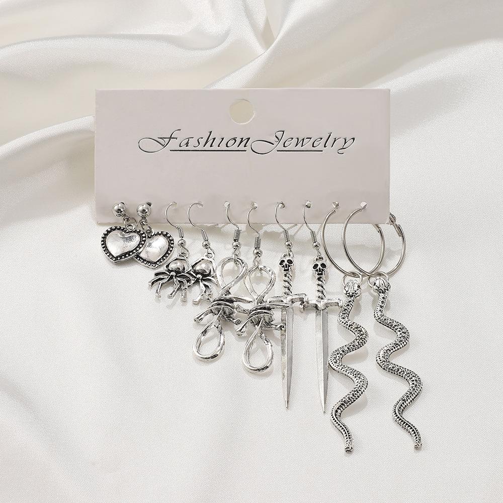10PCS Set Personality Goth Black Butterfly Snake Heart Dangle Earring for Women Vintage Charm Hoop Earring Punk Jewelry Y2k Gift