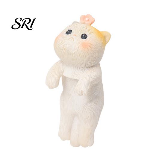 Hanging Cat Decor Climbing Statue for Planter Cute Resin Figurine Cartoon Flower Pot Sun-resistant Ornament Indoor Outdoor Pots Vase Fish Tank