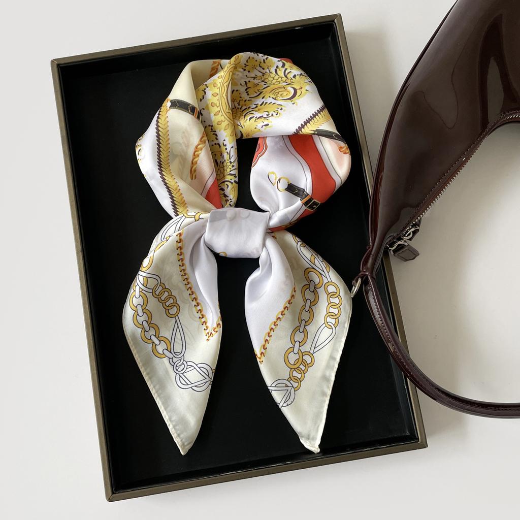 Spring and summer thin silk scarf versatile headscarf women's small square scarf 71cm shawl Korean versatile temperament small silk scarf wholesale