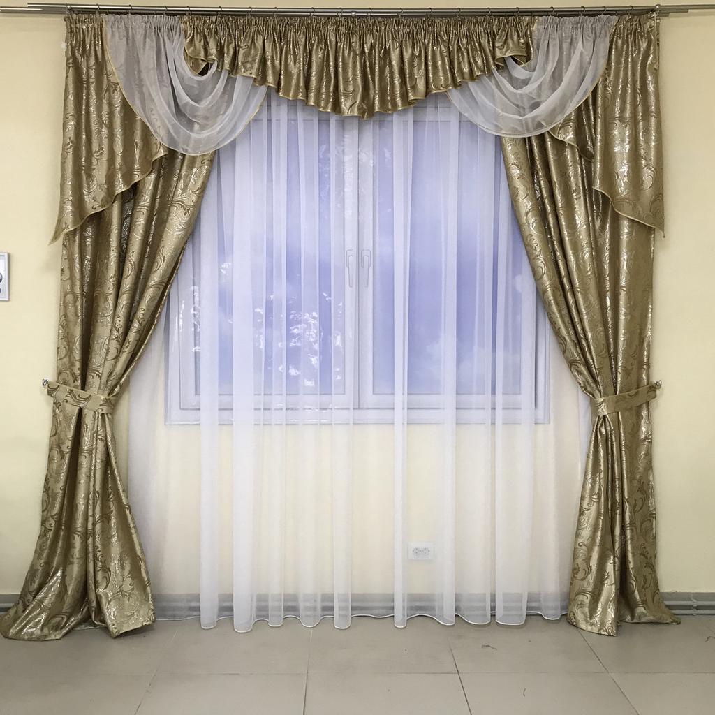 Комплект оконных штор с ламбрекеном (150х270 см), жаккард