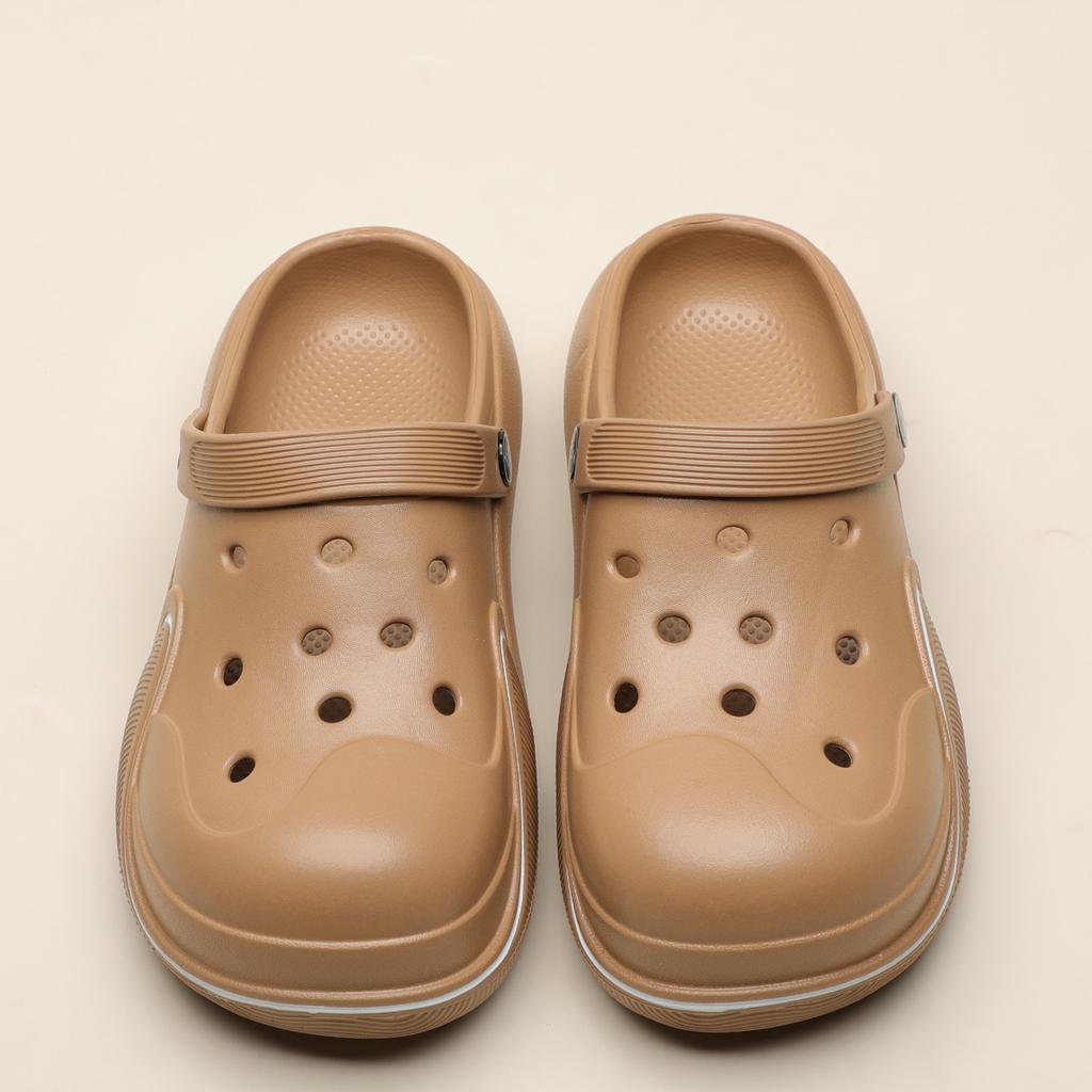 Пара обуви с отверстиями, новая летняя обувь, сандалии для пляжа у моря, уличные дышащие нескользящие шлепанцы с закрытым носком для женщин