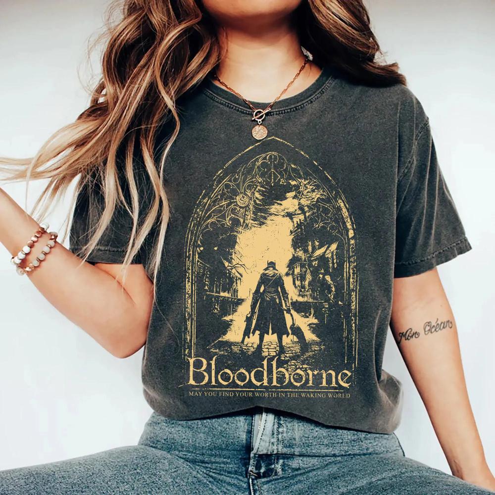 Рубашка Bloodborne Хидетака Миядзаки Soulsborne Игровая футболка Графическая одежда Графическая футболка с коротким рукавом Унисекс Женская Всесезонная