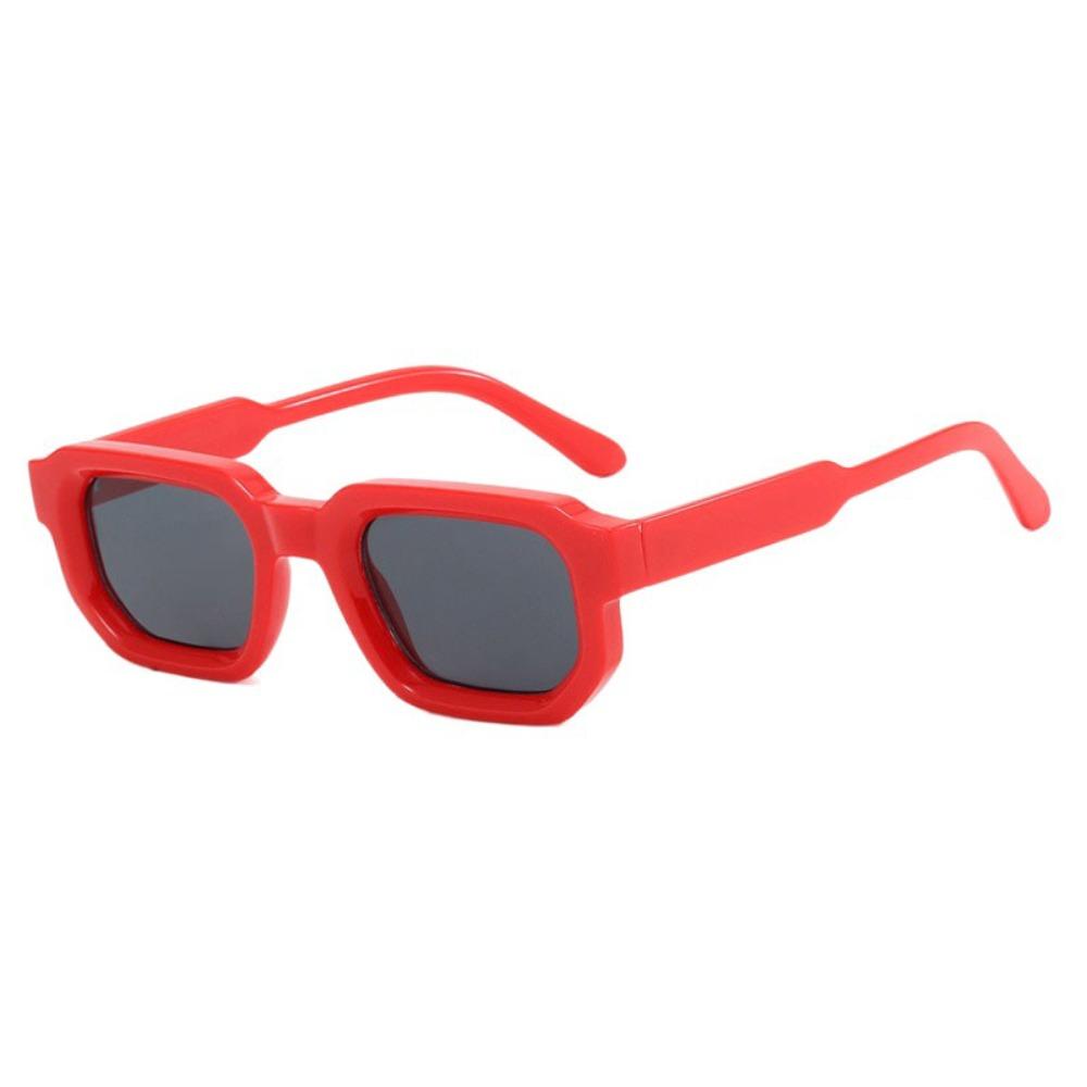 Small Frame Women Sun Glasses UV400 Retro Eyewear Personalized Square Sunglasses Travel