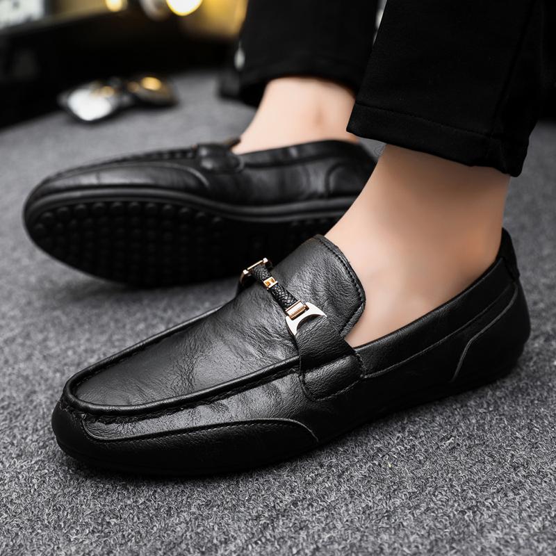 Luxury Brand Men Loafers Fashion Breathable Comfort Slip-on Mens Driving Shoes Men Casual Shoes Lightweight Lazy Shoes Moccasins